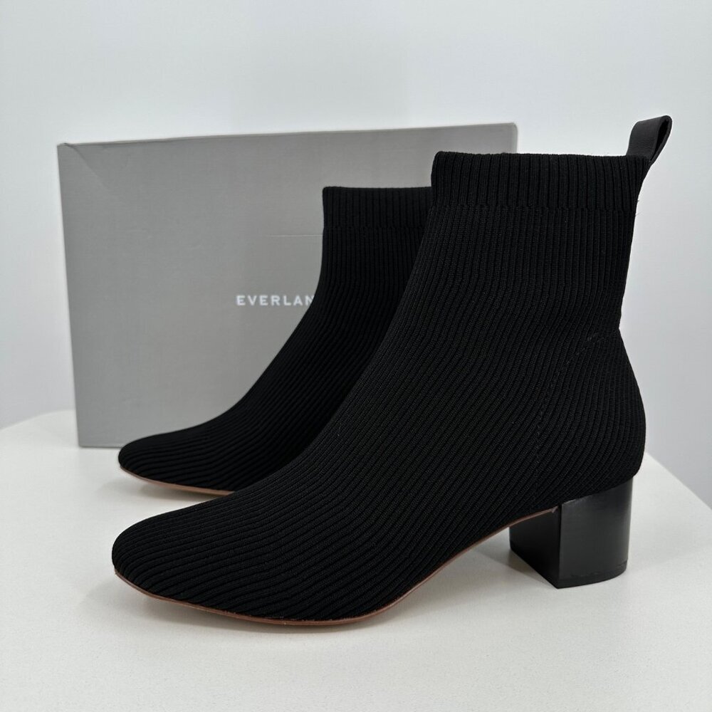 Everlane The Glove Boot in Black size 10 Women's Stretch Rib Knit Ankle Bootie
